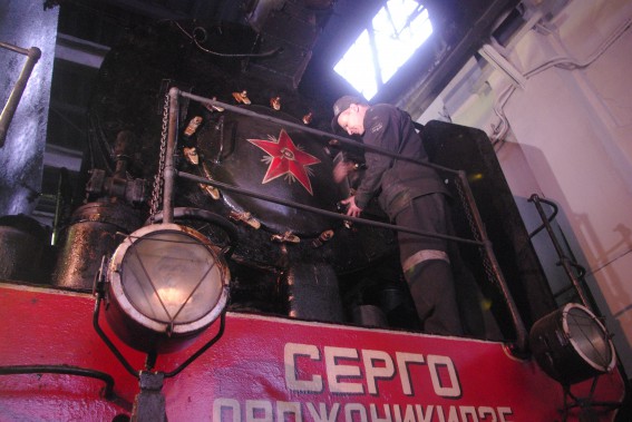 Поезд "Серго Ордженикидзе"