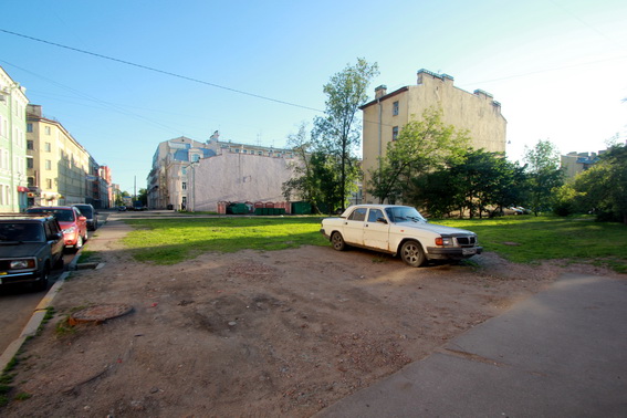 Сквер на Воронежской улице, 45