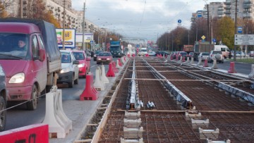 Трамвайные пути на Пискаревском