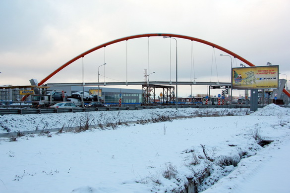 Строительство пешеходного перехода над Таллинским шоссе