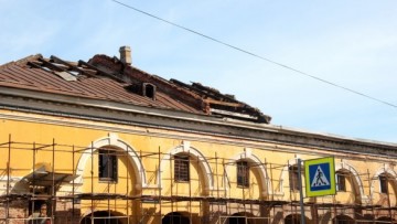 Снос крыши Никольского рынка