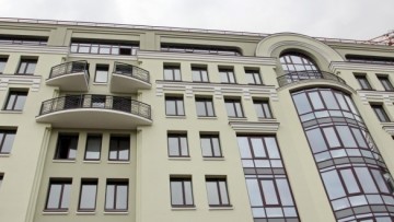 Балконы и эркер Офицерского, 8