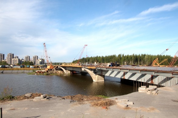 Мост в створе проспекта Героев