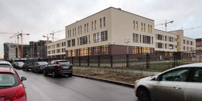 Улица Капитана Грищенко, 3, корпус 1, школа
