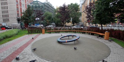 Сквер на углу 8-й Советской и Мытнинской улиц, площадка