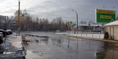 Шуваловский проспект возле перекрестка с Планерной улицей