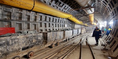 Строительство станции метро Театральная, тоннель