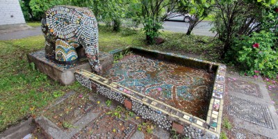 Проспект Тореза, 100, фонтан Слон любит чистую воду