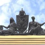 Здание Сената и Синода, скульптура Правосудие и благочестие