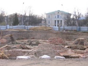 Пушкин, Соборная площадь, раскопки, фундаменты Екатерининского собора, святой Екатерины