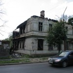 Гатчина, улица Чкалова, 10, сгоревший дом