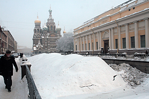 Канал Грибоедова, сброшенный снег