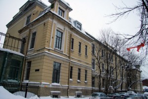 больницы общины сестер милосердия святого Георгия, расположенной на Оренбургской улице, 4