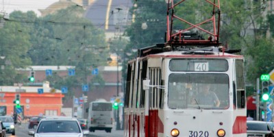 Трамвай 40 на улице Куйбышева