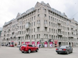 Улица Некрасова, 58-60, жилой комплекс Бассейного товарищества