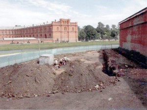 Раскопки на территории Петропавловской крепости