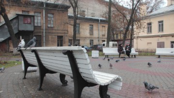 Сквер на улице Марата, угол Звенигородской и Марата