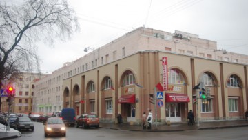 Надстройка, реконструкция торгового центра Чкаловский на Большой Разночинной улице, 14 Б