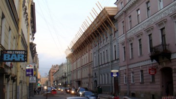 Переулок Гривцова, 5, надстройка мансарды