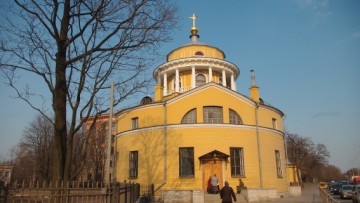 Благовещенская церковь на Приморском проспекте, 79