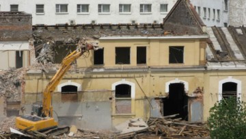 Стройнадзор счел снос домов на Короленко «вывозом мусора»