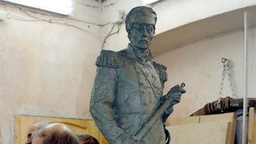 Памятник адмиралу Нахимову на Прибалтийской
