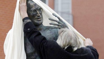 Памятник Стиву Джобсу может появиться во Фрунзенском районе