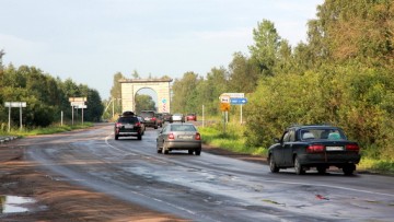 Напряженное движение через Ивановку Гатчинского района, пробки