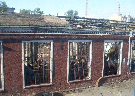 Снос зданий завода на Киевской