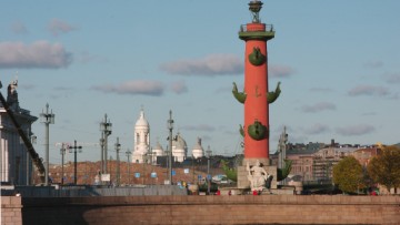 Стрелка Васильевского острова, вид на стройку «Набережной Европы»