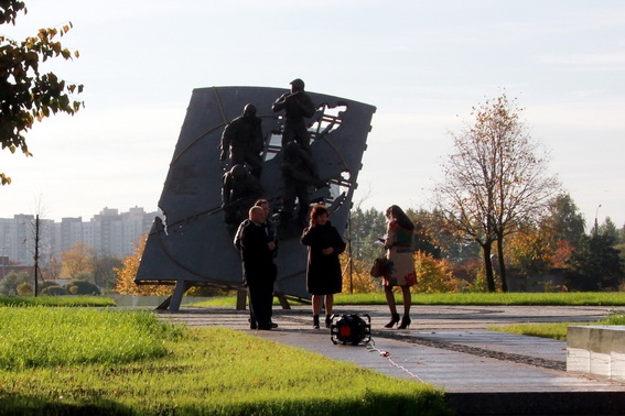 Памятник Спецназу Защита в парке Интернационалистов