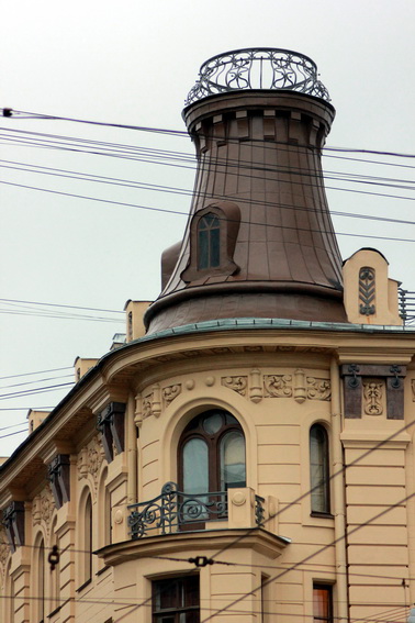 Башня дома на Звенигородской, 2, дома Стенбок-Фермора