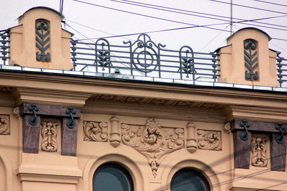 Дом на Звенигородской отреставрировали