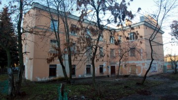 Улица Ивана Черных, 25, со двора