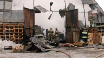 Пожар на складе Салова, 50