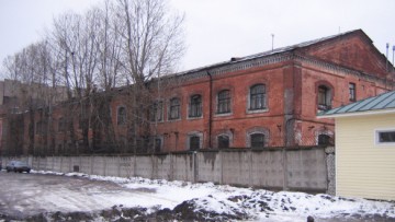 Дореволюционное здание заводоуправления на Митрофаньевском шоссе