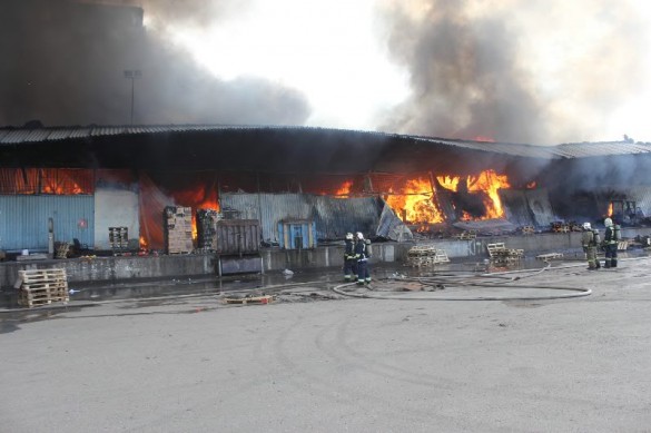 Челиева, 11, пожар на складе