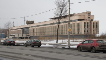 Здание морской академии имени Макарова на Петергофском шоссе