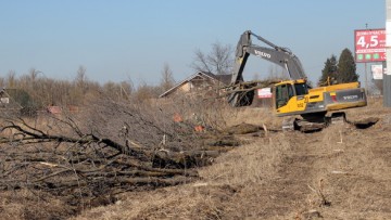 Вырубка деревьев на Киевском шоссе