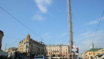 Башня мира в центре Санкт-Петербурга