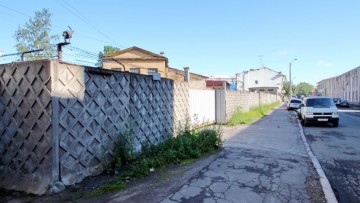 Тротуар вместе перекрестка Урюпина и Михайловского переулков