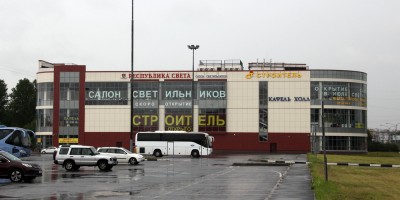 Заневский проспект, 65, корпус 2, торговый центр