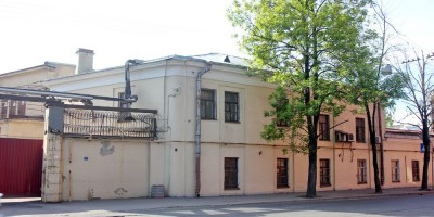 Здание Калинкинского завода на улице Степана Разина