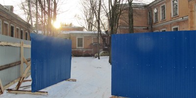 Корпуса на Боткинской, забор