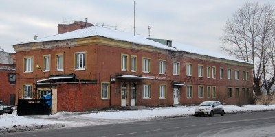 Улица Крыленко, 1