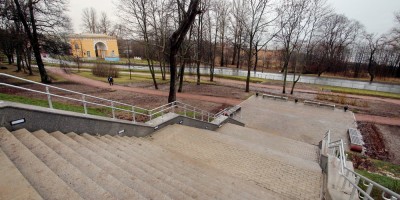 Ломоносов, лестница в парк