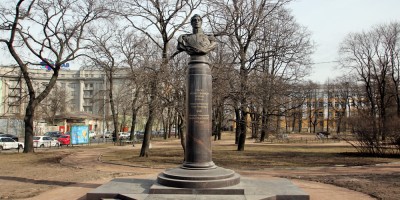 Памятник Милорадовичу