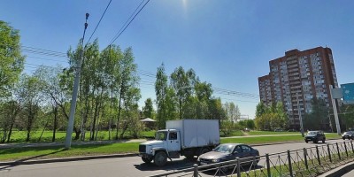 Сквер на Светлановском