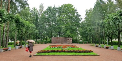 Памятник героям-политехникам