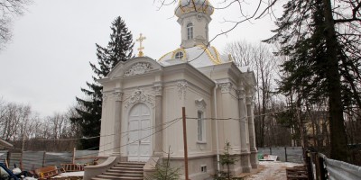 Петергоф, Собственная дача, Троицкая церковь